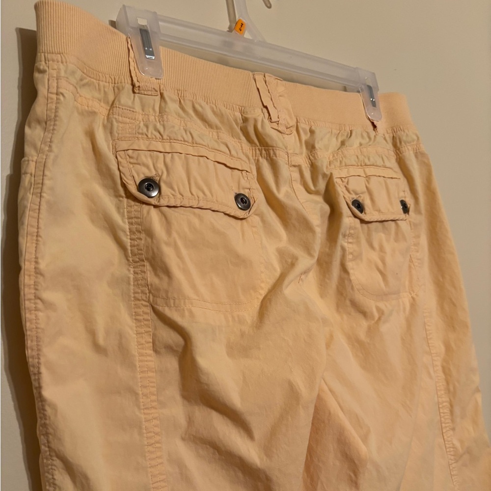 Chicos utility capri pants Chicos size 2 USA large yellow - Picture 5 of 6